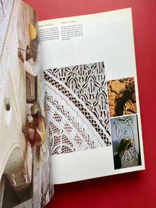 Traditional Islamic Craft in Moroccan Architecture, Vol. 2
