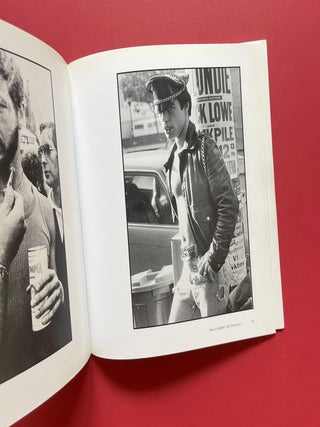 Days of Hope: Photos by Crawford Barton